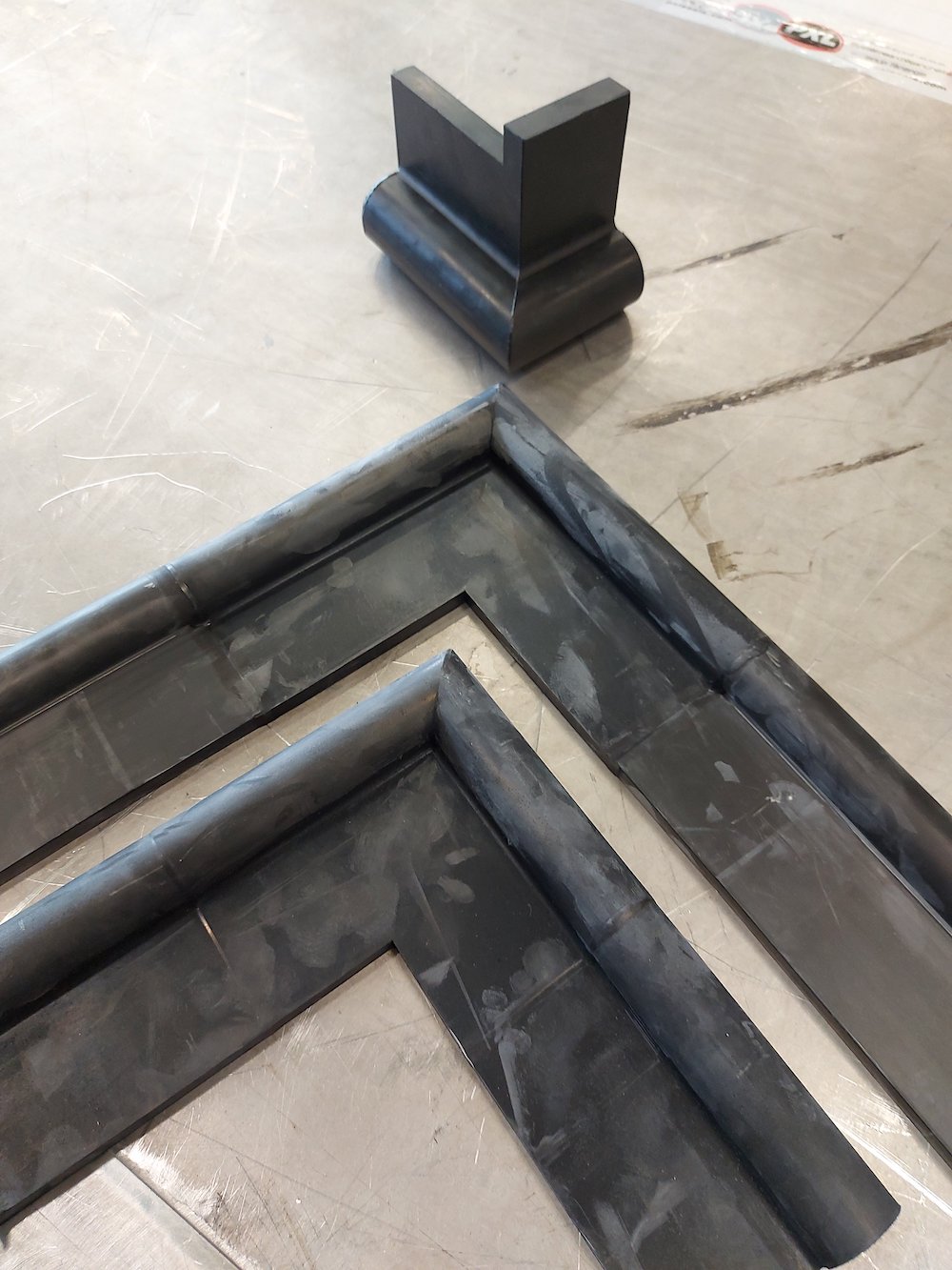 Corner blocks